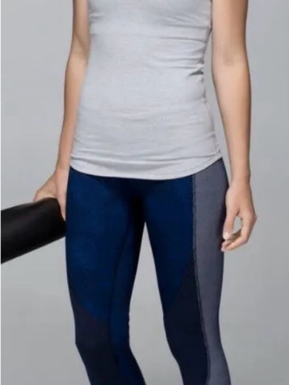 Lululemon Women's Wunder Under Crop Sashiko Blue Size 8
